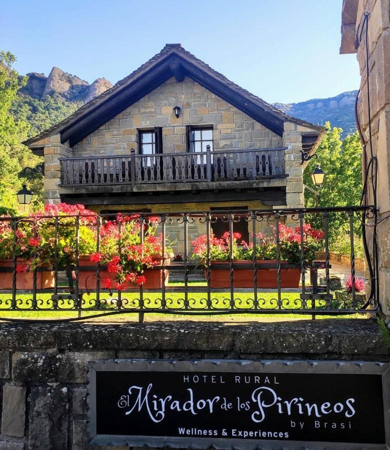 Hotel Rural El Mirador de los Pirineos Santa Cruz de la Serós Exterior foto